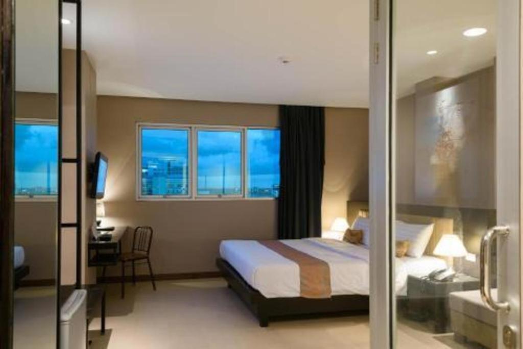 Gajahmada Avara Boutique Hotel Pontianak Esterno foto
