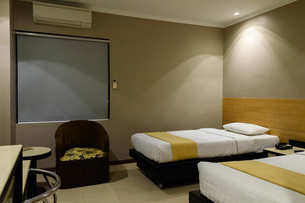 Gajahmada Avara Boutique Hotel Pontianak Esterno foto