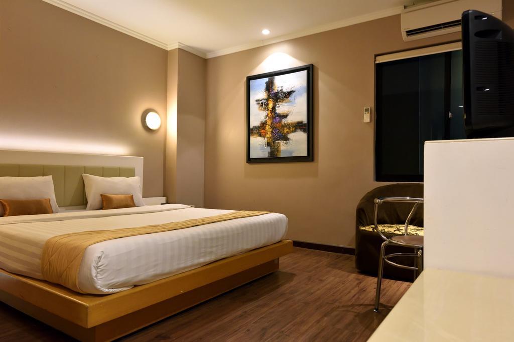 Gajahmada Avara Boutique Hotel Pontianak Esterno foto